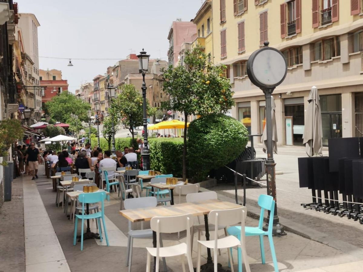 La Terrazza Sul Corso - Premium Apartment Cagliari Kültér fotó